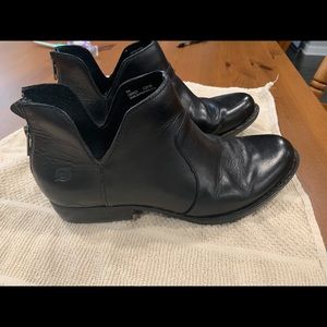 Women’s ankle boots